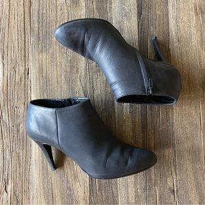 J. Crew * Metropolitan ankle booties